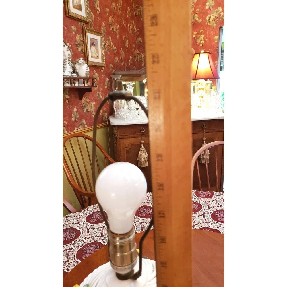 Vintage Capodimonte Table Lamp Red & Yellow Porcelain Heritage Roses Weave Trim‎